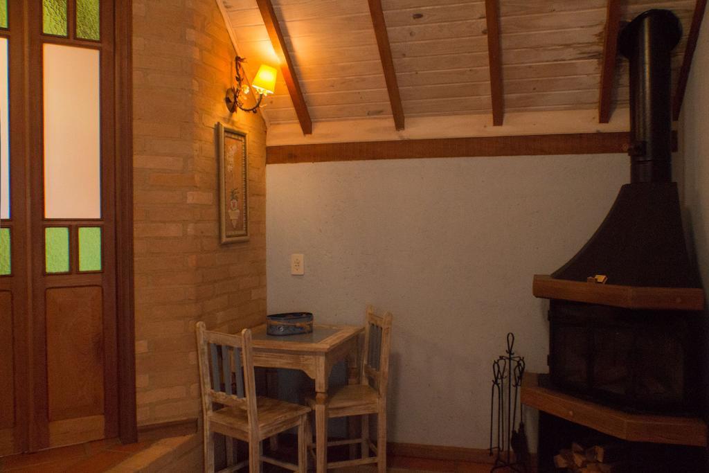 Pousada Villa Rhustica Santo Antônio do Pinhal Kültér fotó
